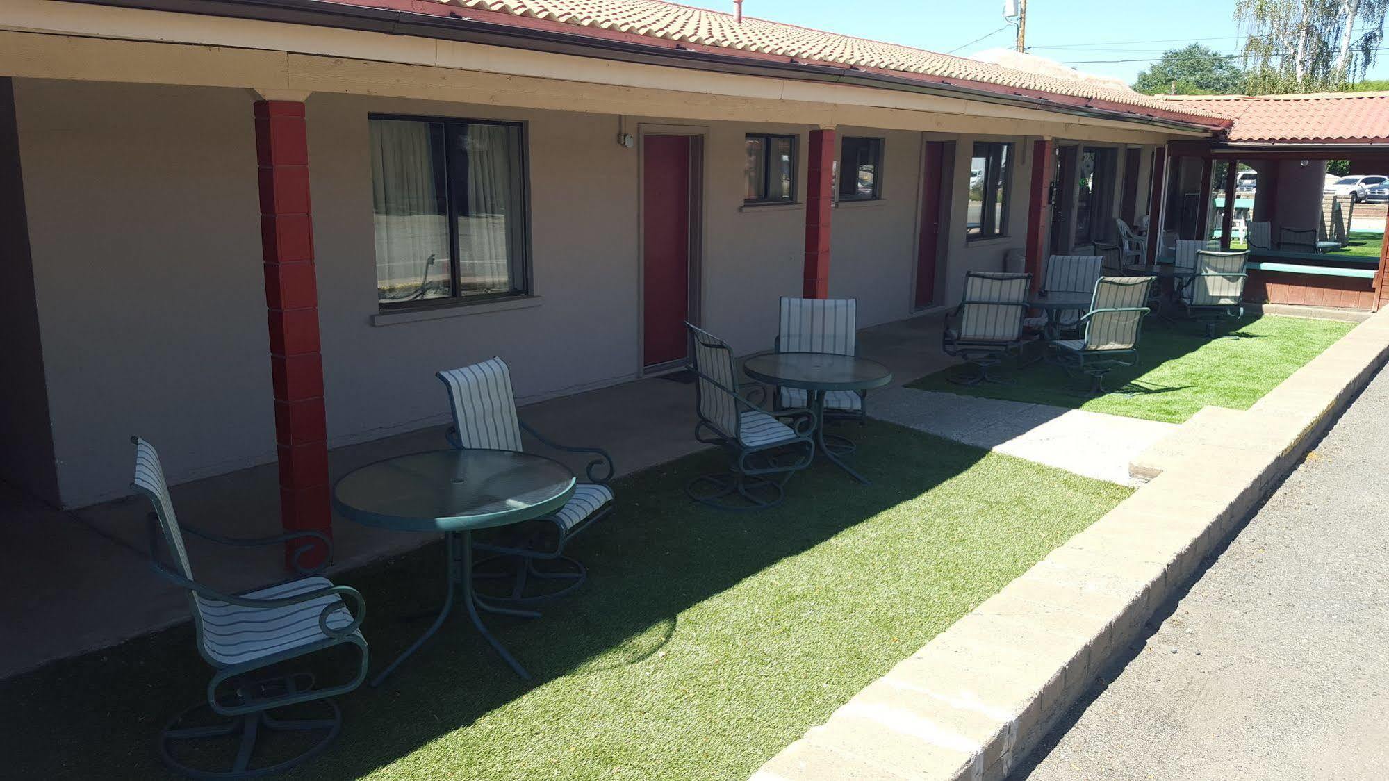Cozy Inn Cortez Exterior photo